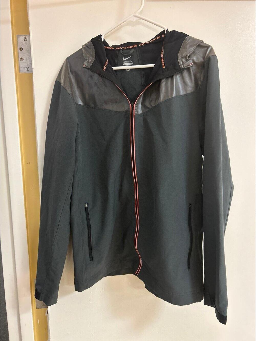 Nike Pro Training Jacket with Hood
